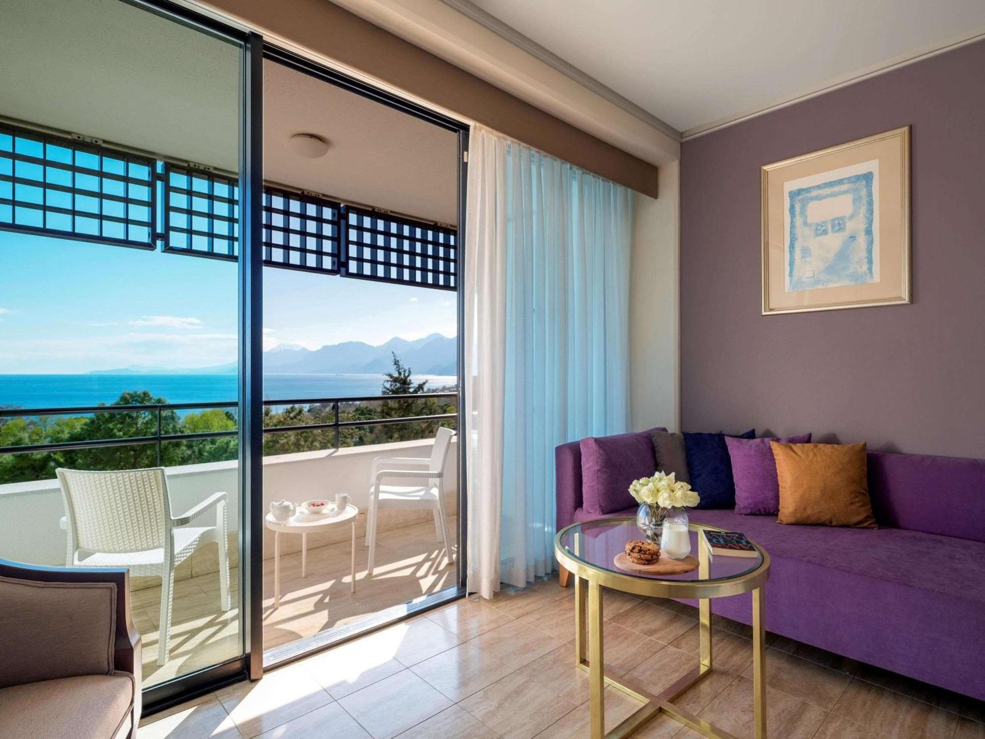 מלון Rixos Downtown - The Land Of Legends Access